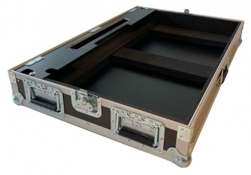 Flightcase pult til Pioneer XDJ-XZ Mediacontroller