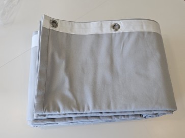 Molton scenetæppe H278cm x B650cm Lysegrå med øjer