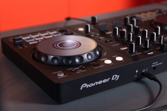 Flx4 Raspberry Pi Pioneer DDJ-FLX4 - BILLIGSTE PRIS - Aut. forhandler
