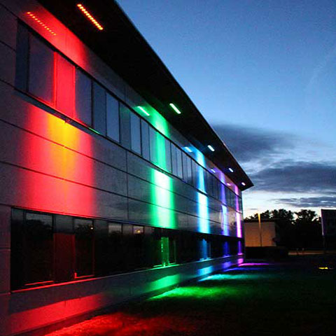 Farvet og hvid facade belysning LED