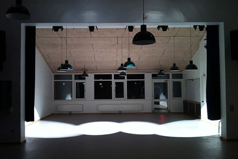 Scene profilspot LED teater skoleforestilling belysning