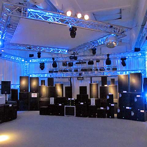 DLT's showroom ...hvor lyd kan høres DLT showroom lyd forstærker hoejttaler