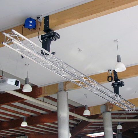 truss motoriseret hejs lys bom bro ophaengning el-spil motorspil