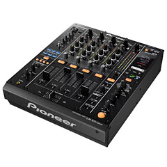 Pioneer DJ mixer DJM